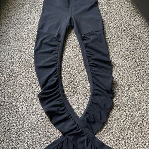 ALO Yoga Black Leggings Streamlined Fit